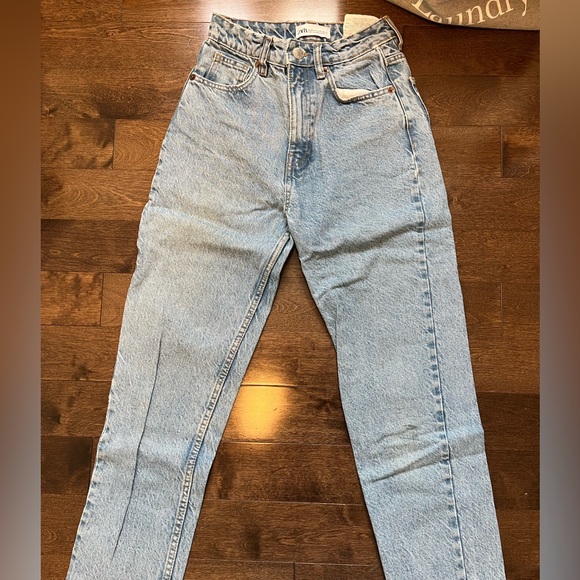 Zara mom jeans - Picture 2 of 3